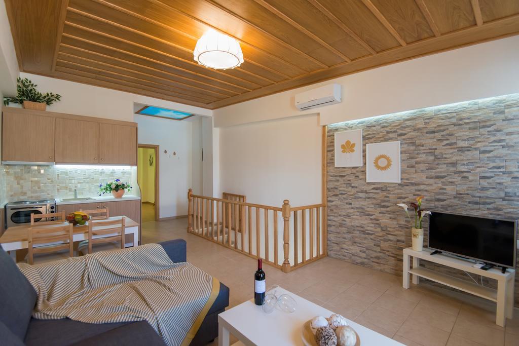 Castello Di Porto Apartment Panormos  Ngoại thất bức ảnh